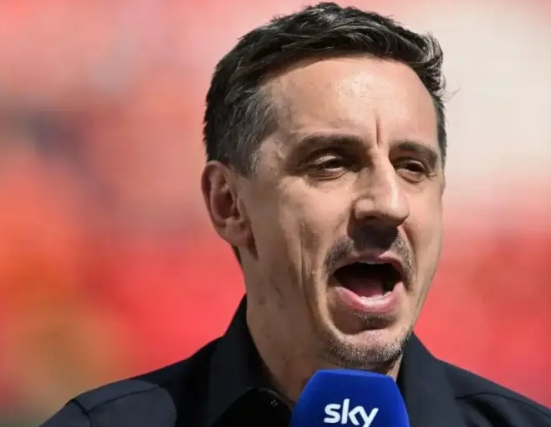 曼联名宿内维尔评阿森纳阵容与利物浦边卫短板