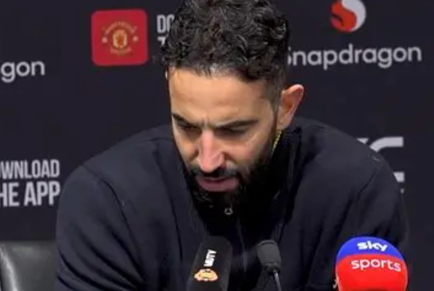 曼联负于十人<a href='/news/tag/421' style='color: blue;'>埃弗顿</a>:赛后深度剖析与反思