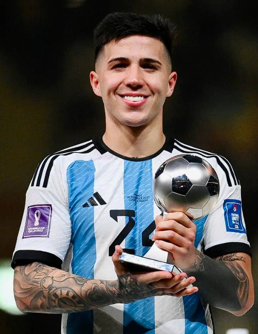 欧冠末轮切尔西奏凯,恩佐畅谈<a href='/news/tag/465' style='color: blue;'>马拉多纳</a>球场进球之喜